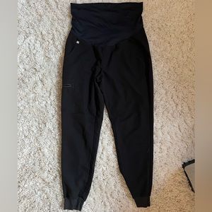 Figs Maternity Scrubs